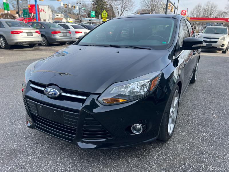 Ford Focus Titanium Hatch 2013