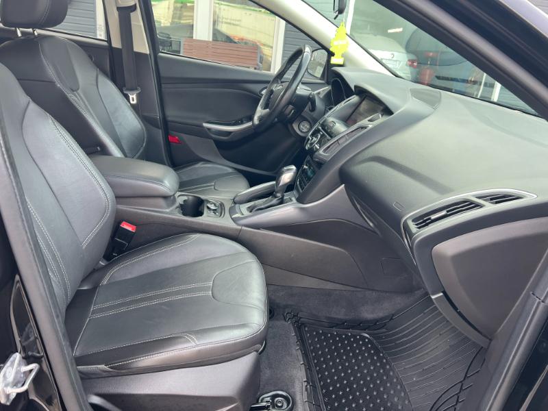 Ford Focus Titanium Hatch 2013