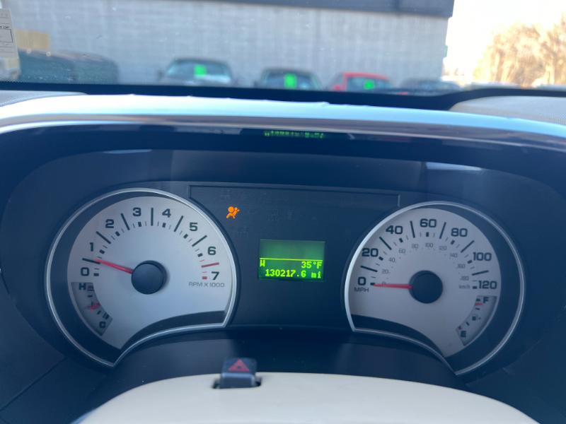 Ford Explorer Eddie Bauer 4.0L 4WD 2010