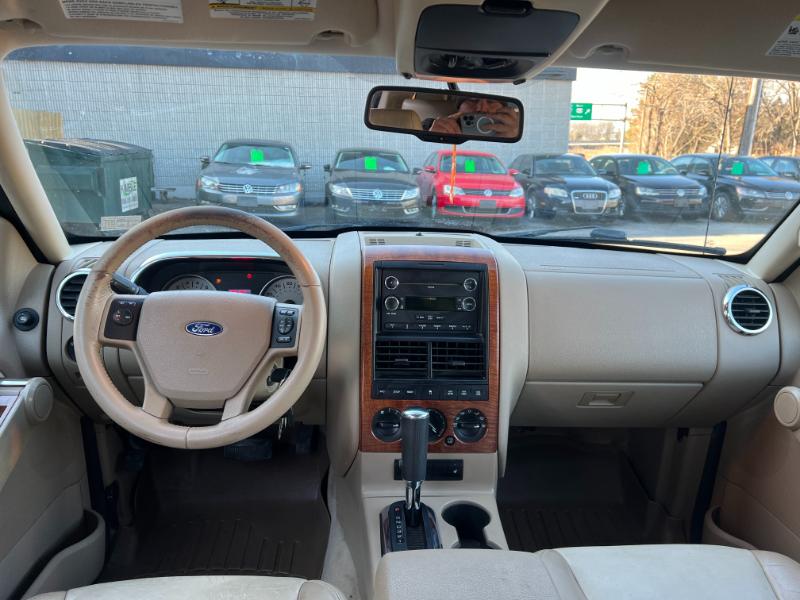 Ford Explorer Eddie Bauer 4.0L 4WD 2010