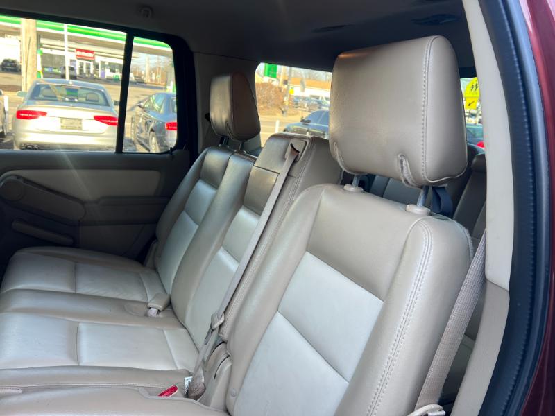 Ford Explorer Eddie Bauer 4.0L 4WD 2010