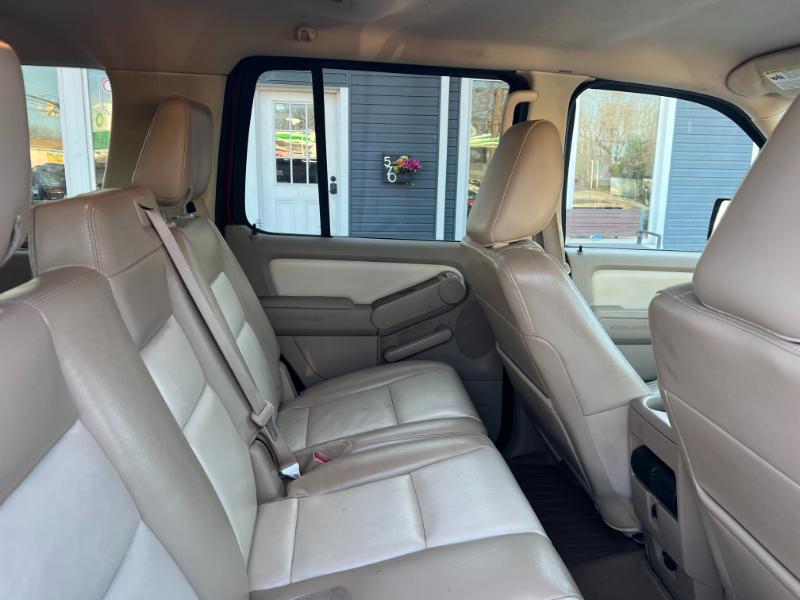 Ford Explorer Eddie Bauer 4.0L 4WD 2010