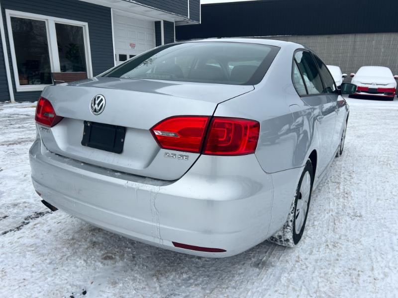 Volkswagen Jetta SE PZEV 2011
