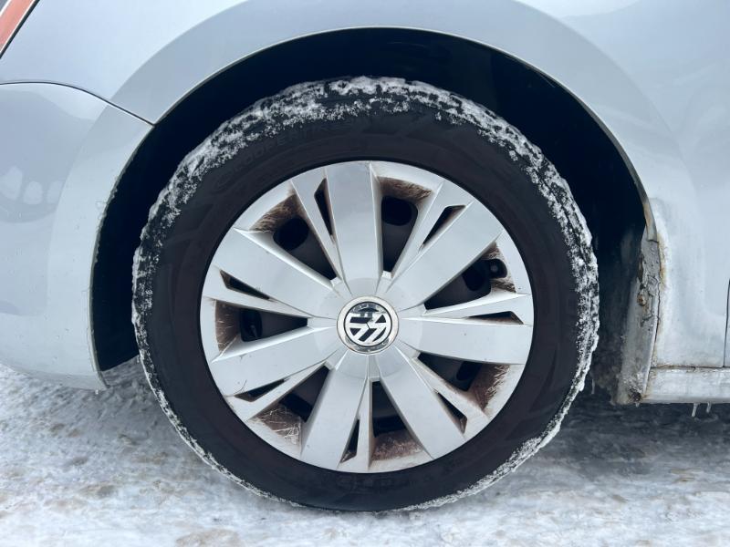 Volkswagen Jetta SE PZEV 2011