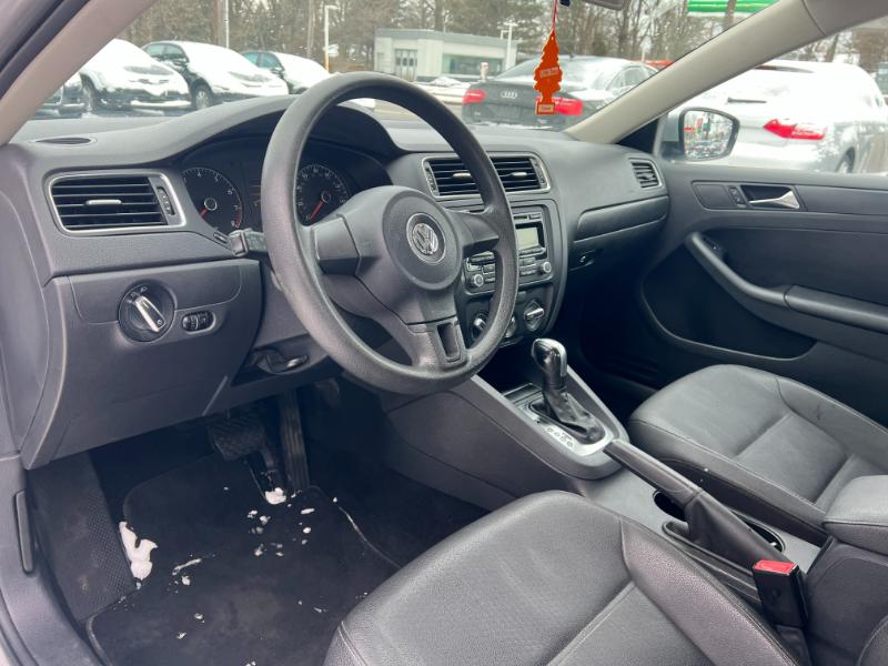 Volkswagen Jetta SE PZEV 2011