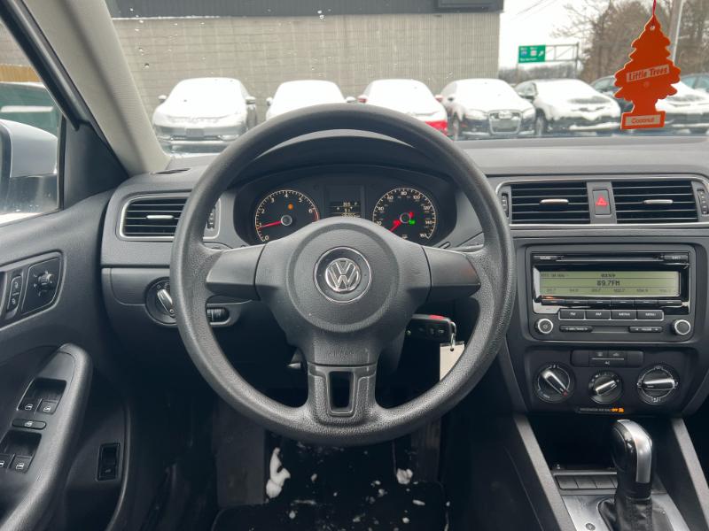 Volkswagen Jetta SE PZEV 2011