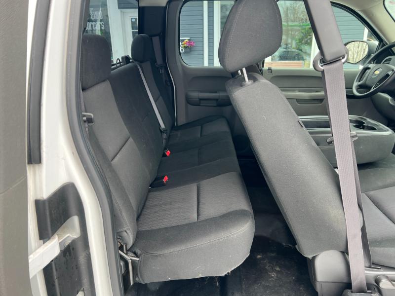 Chevrolet Silverado 1500 Work Truck Ext. Cab 4WD 2012