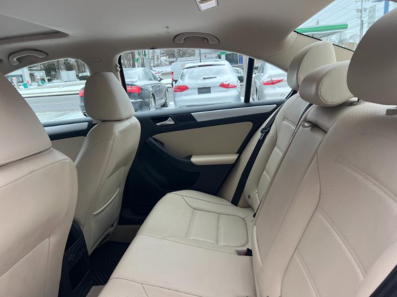 Volkswagen Jetta SE 2014