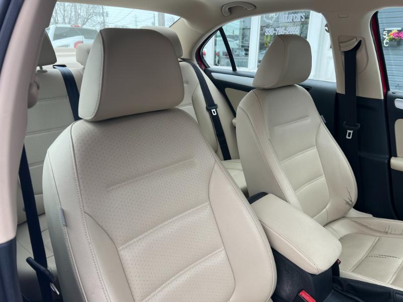 Volkswagen Jetta SE 2014