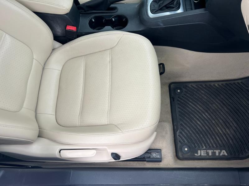 Volkswagen Jetta SE 2014