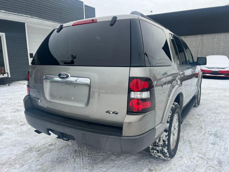 Ford Explorer XLT 4.0L 4WD 2008