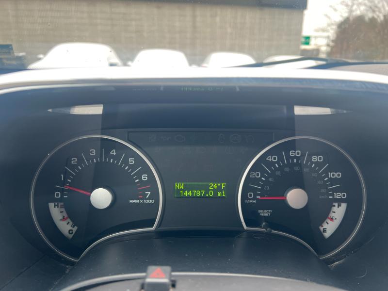 Ford Explorer XLT 4.0L 4WD 2008