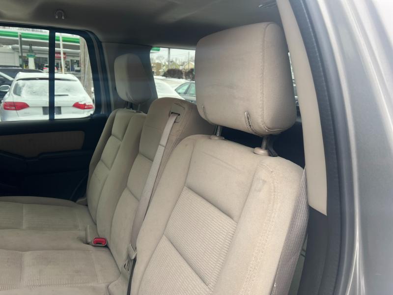 Ford Explorer XLT 4.0L 4WD 2008