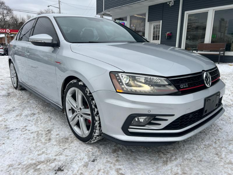 Volkswagen Jetta GLI SE 6A 2016