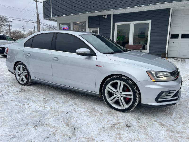Volkswagen Jetta GLI SE 6A 2016