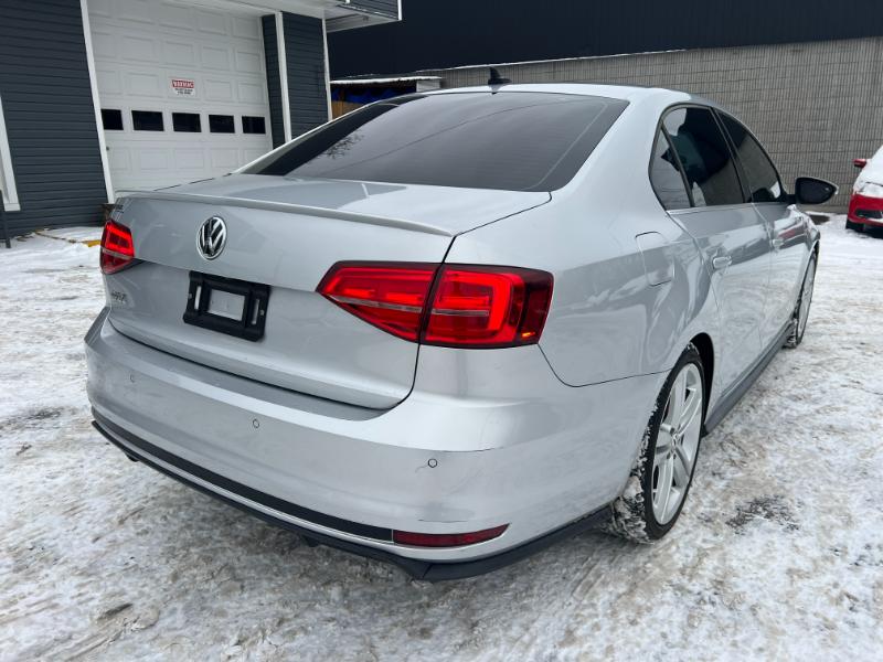 Volkswagen Jetta GLI SE 6A 2016