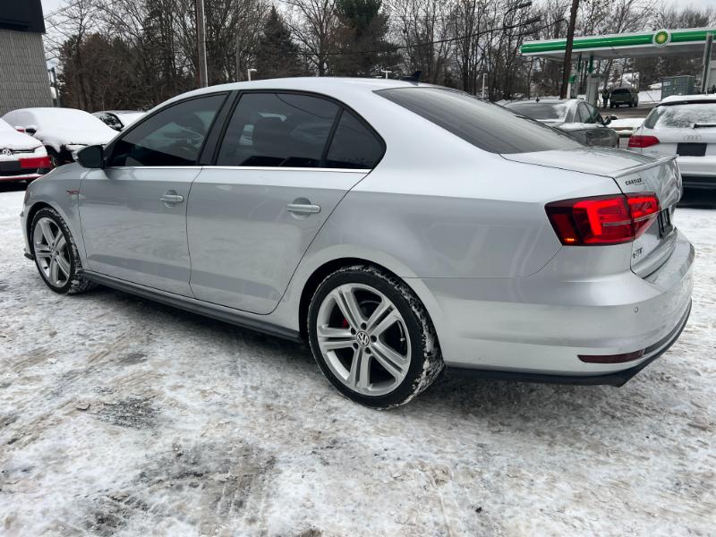Volkswagen Jetta GLI SE 6A 2016