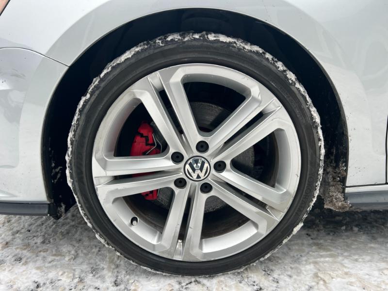 Volkswagen Jetta GLI SE 6A 2016