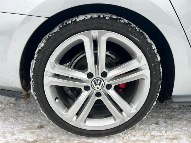 Volkswagen Jetta GLI SE 6A 2016