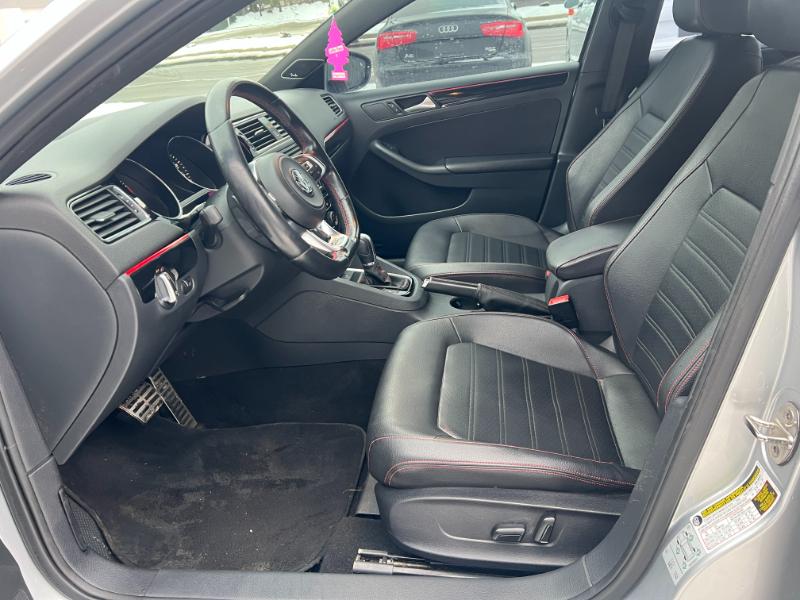 Volkswagen Jetta GLI SE 6A 2016