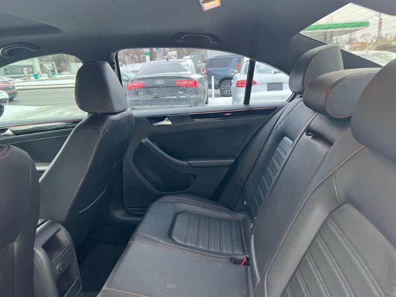 Volkswagen Jetta GLI SE 6A 2016