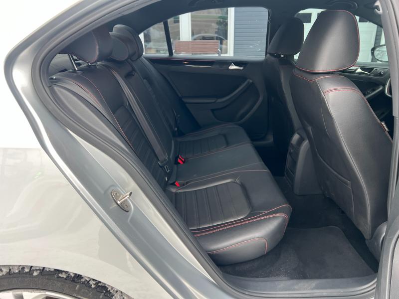 Volkswagen Jetta GLI SE 6A 2016