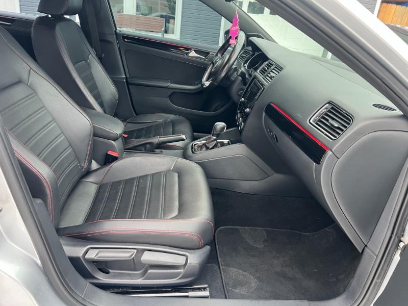 Volkswagen Jetta GLI SE 6A 2016