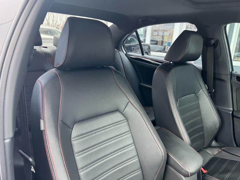 Volkswagen Jetta GLI SE 6A 2016