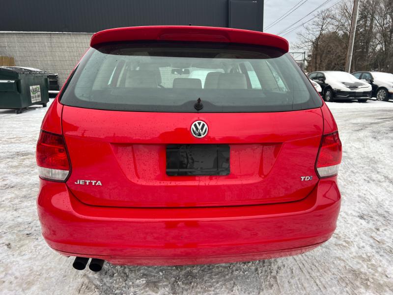 Volkswagen Jetta SportWagen 2.0L TDI 2013