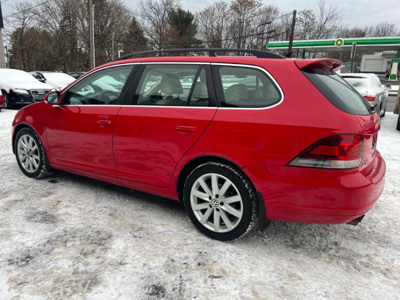 Volkswagen Jetta SportWagen 2.0L TDI 2013