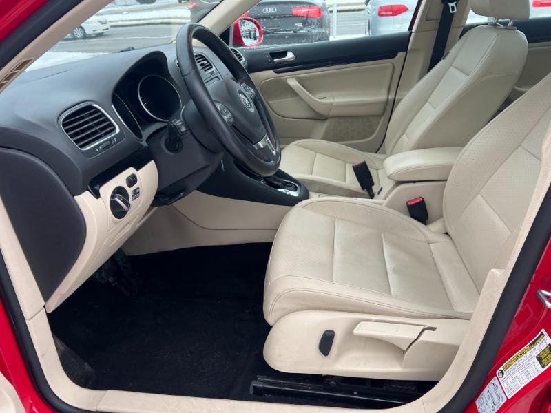 Volkswagen Jetta SportWagen 2.0L TDI 2013