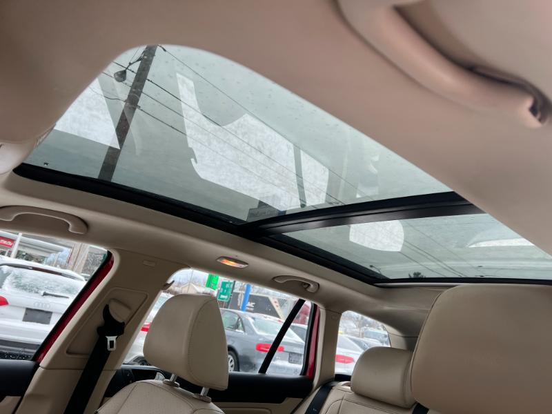 Volkswagen Jetta SportWagen 2.0L TDI 2013