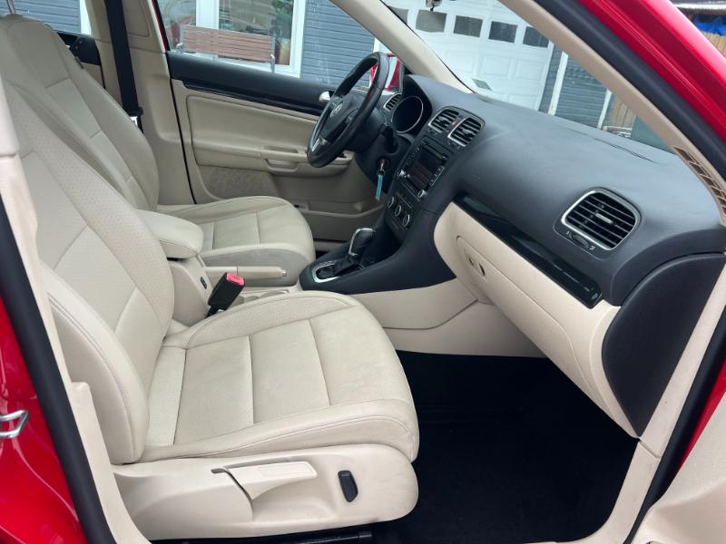 Volkswagen Jetta SportWagen 2.0L TDI 2013