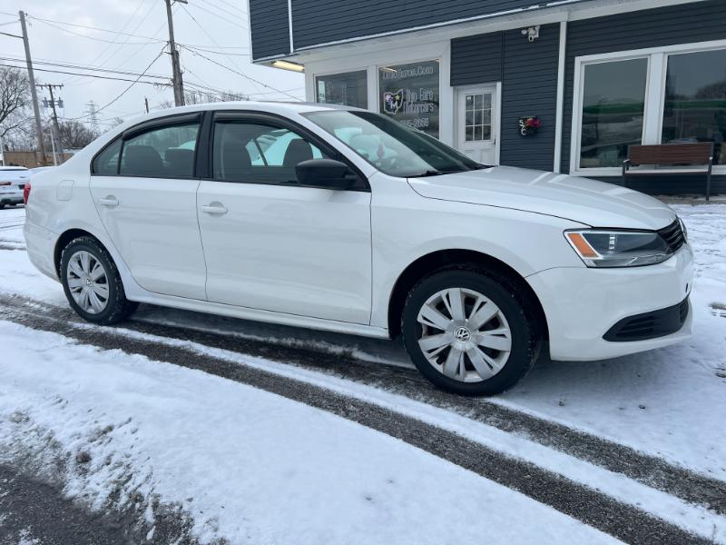 Volkswagen Jetta S 2012