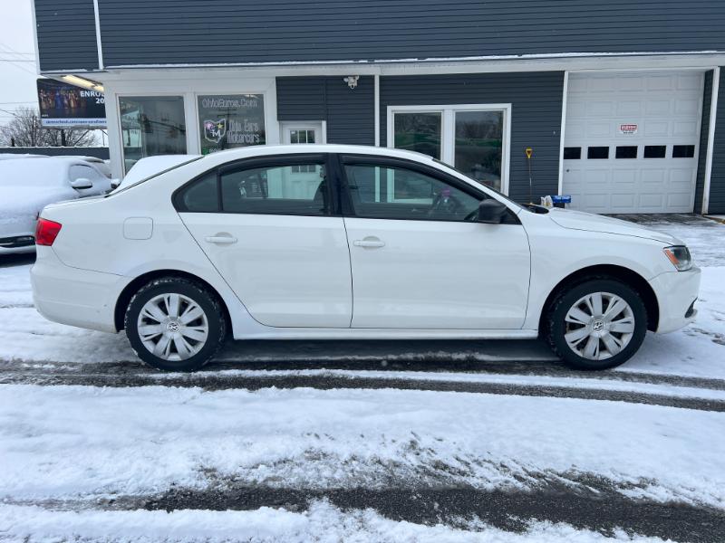 Volkswagen Jetta S 2012