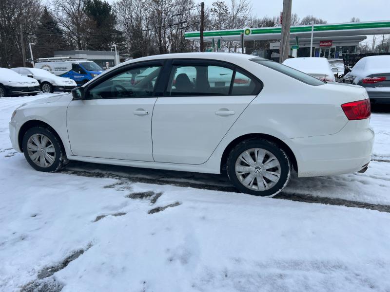 Volkswagen Jetta S 2012