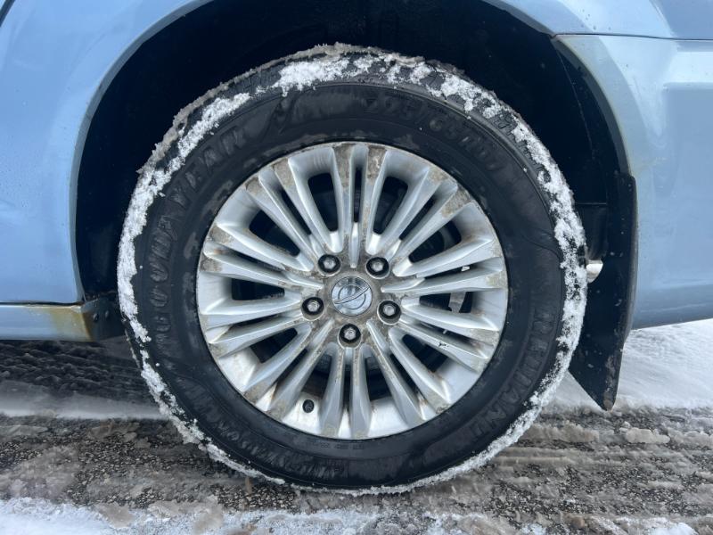 Chrysler Town & Country Limited 2012