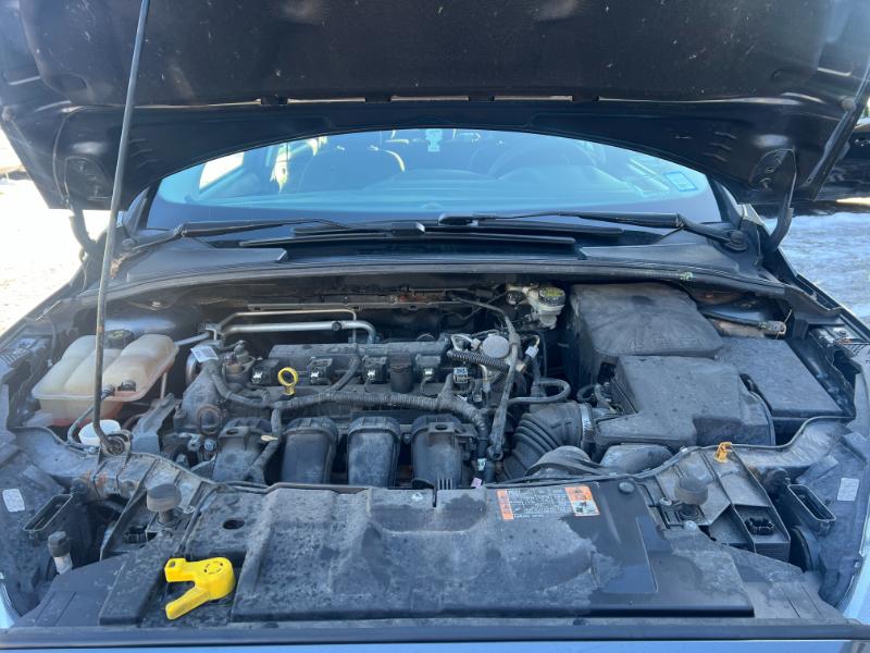 Ford Focus SE Sedan 2016