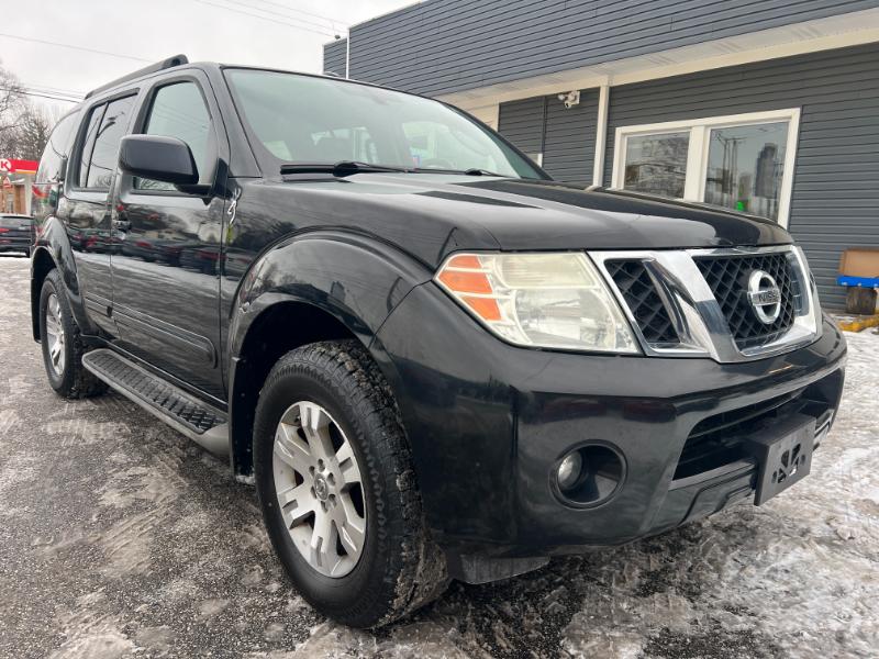 2010 Nissan Pathfinder LE 4WD