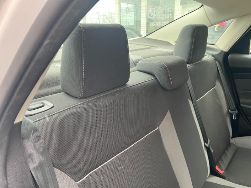 Ford Focus SE Sedan 2013