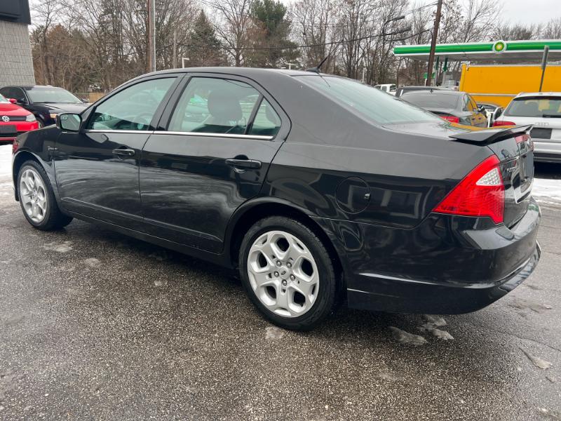 Ford Fusion I4 SE 2011