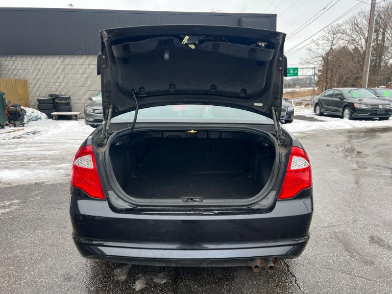 Ford Fusion I4 SE 2011