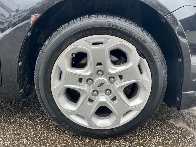 Ford Fusion I4 SE 2011