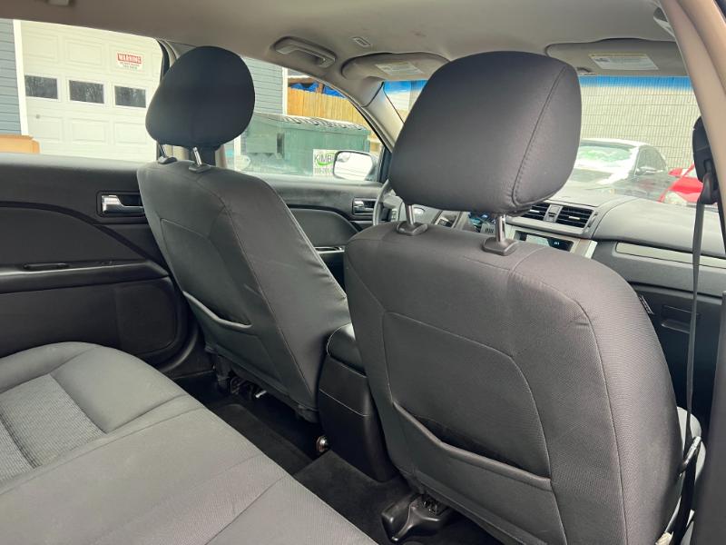 Ford Fusion I4 SE 2011