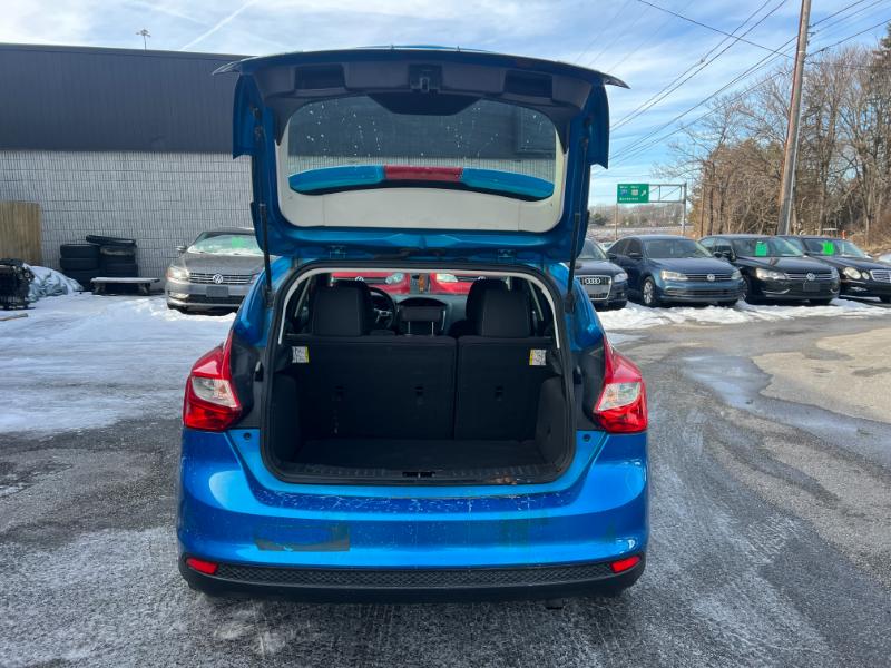 Ford Focus SE Hatch 2014