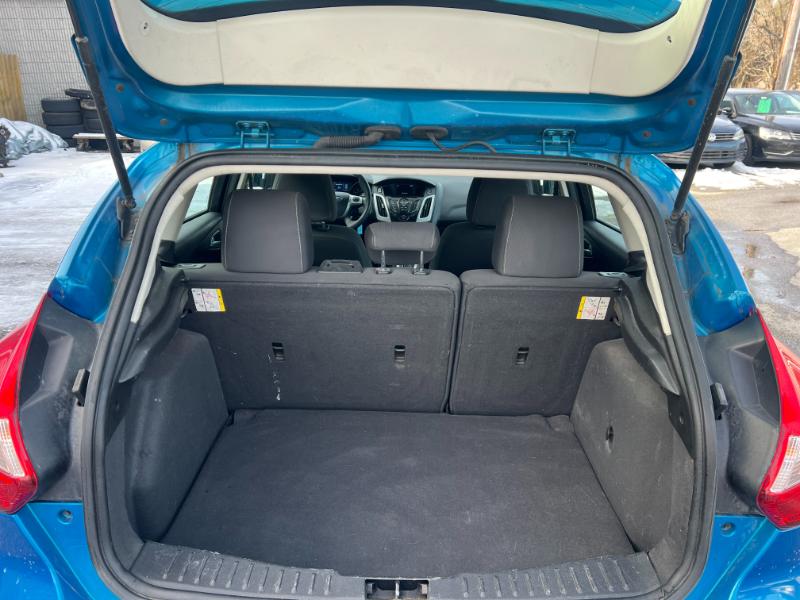 Ford Focus SE Hatch 2014