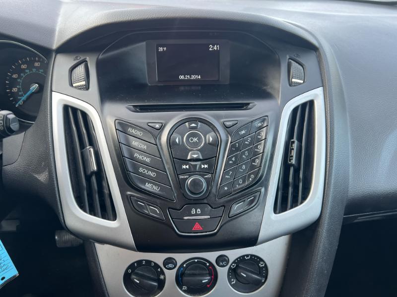 Ford Focus SE Hatch 2014