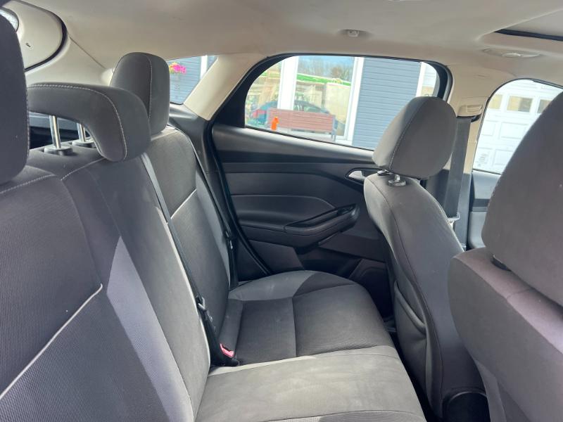 Ford Focus SE Hatch 2014