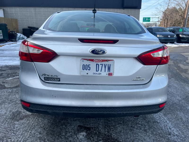 Ford Focus SE Sedan 2013