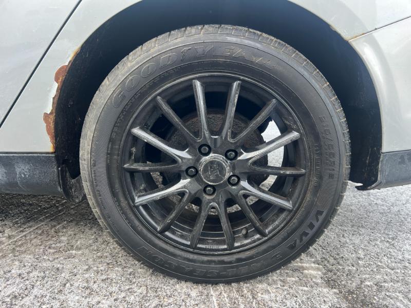 Ford Focus SE Sedan 2013